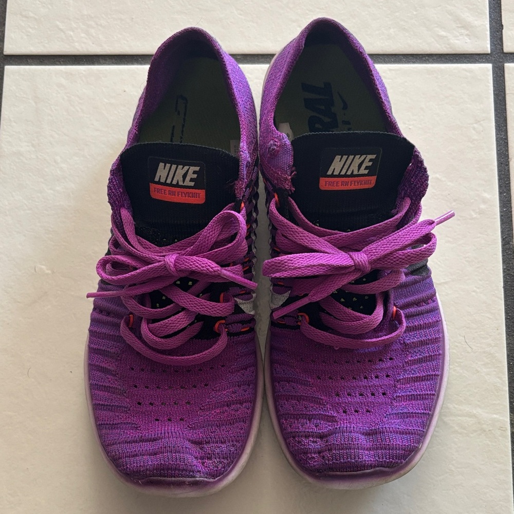 Nike Purple and Pink Running Shoes